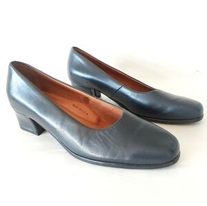 Footthrills Pumps Chunky Low Heel Cushioned Classic Comfort Slip-on Made in USA